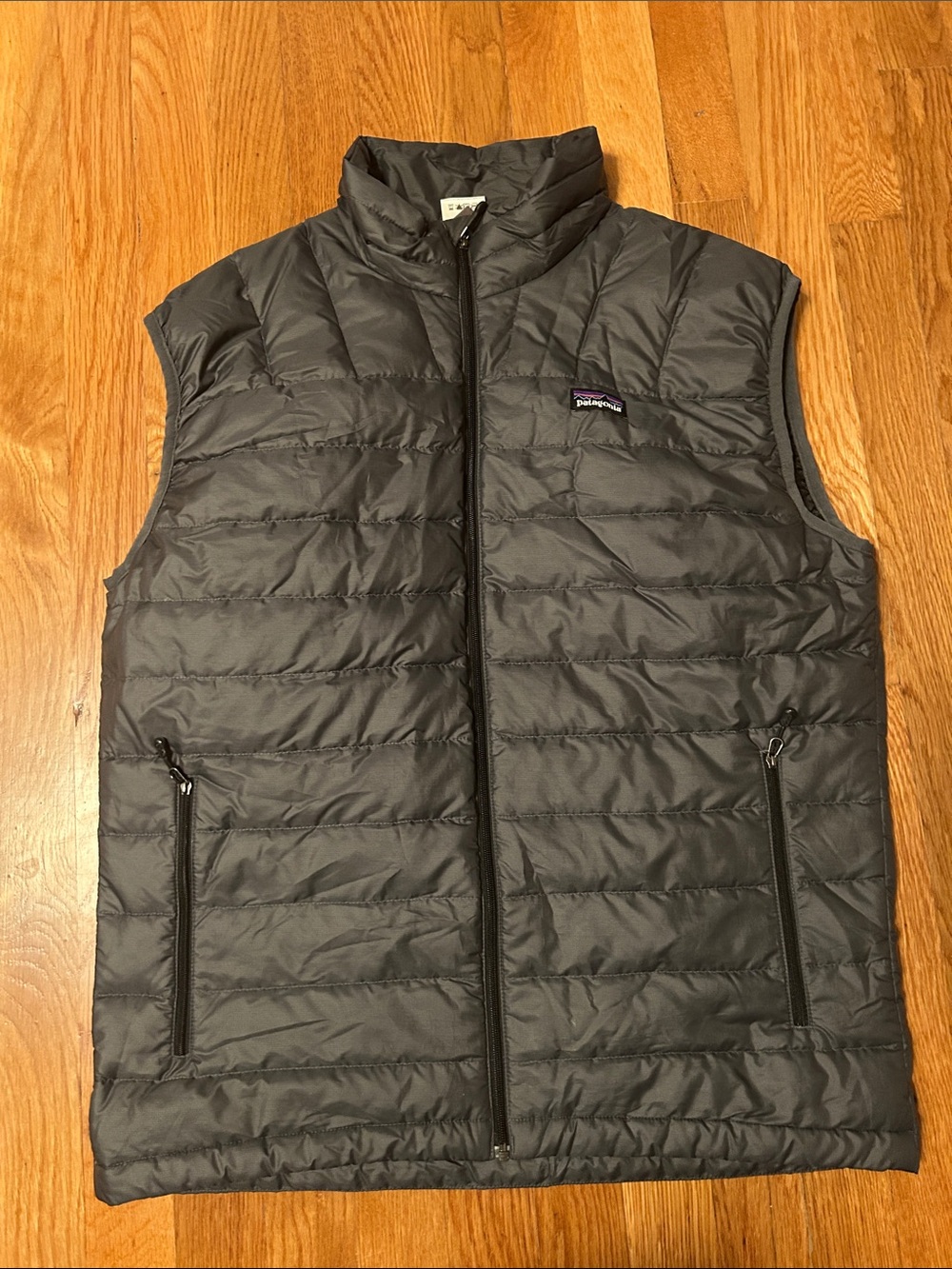 Patagonia Men's Quilted Insulated Vest - Charcoal